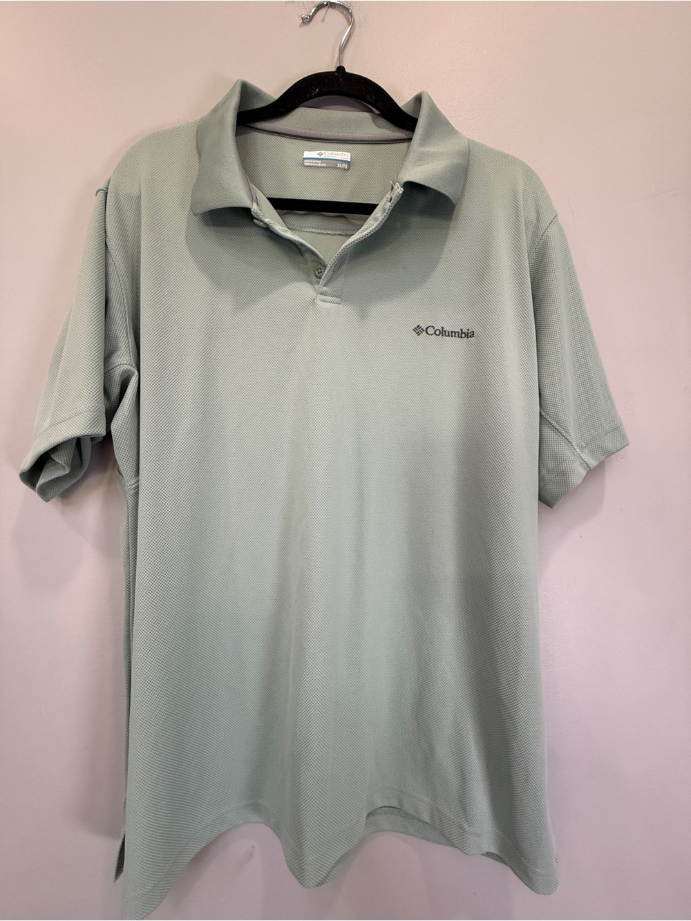 Columbia Men's Light Sage Green Polo Shirt